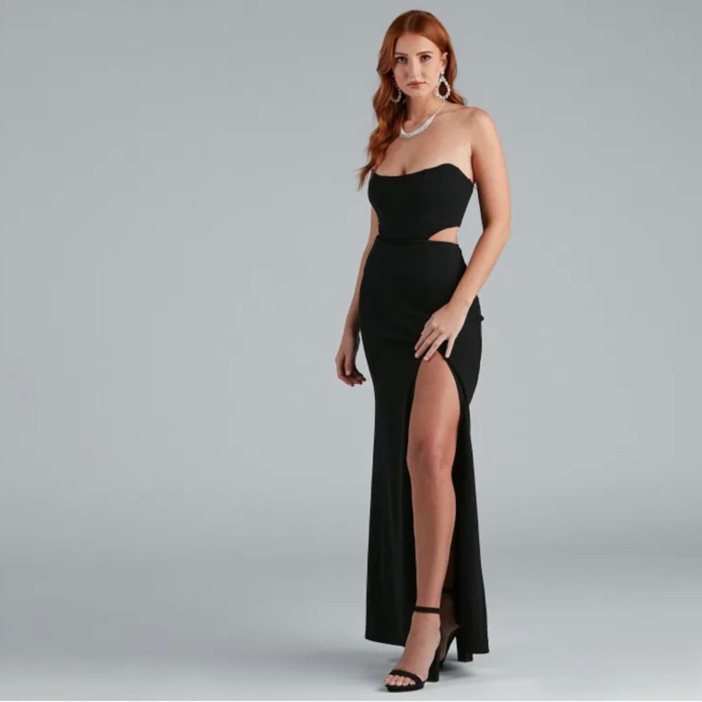 Black Strapless Corset Prom Dress w/ Cutouts